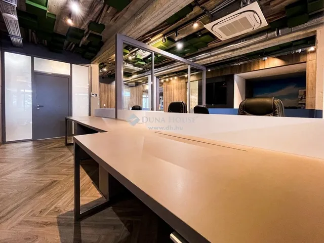 Eladó kereskedelmi és ipari ingatlan Budapest XIX. kerület, Kispest 233 nm