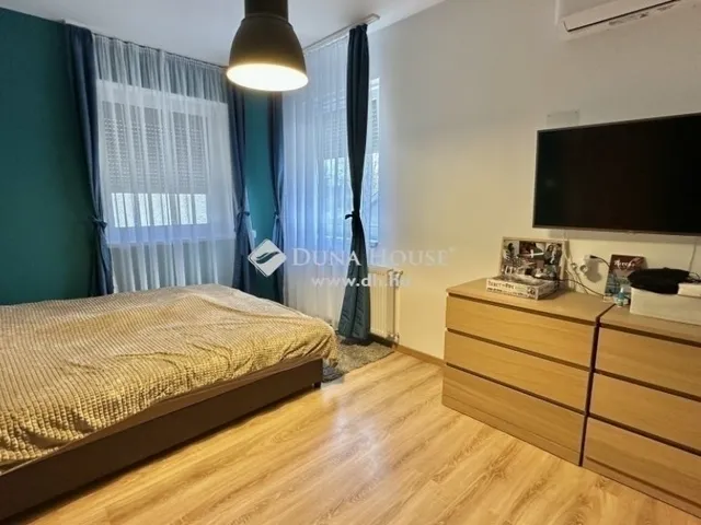 Eladó ház Erdőkertes, Róheimnegyed 102 nm