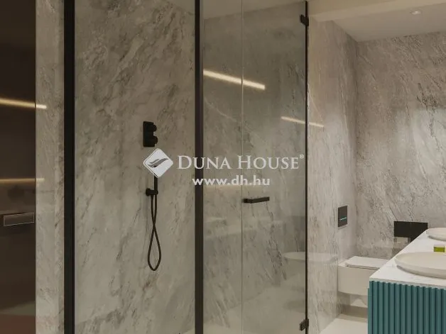 Eladó lakás Budapest II. kerület 370 nm