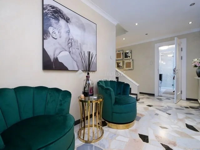 Eladó ház Budapest II. kerület 398 nm