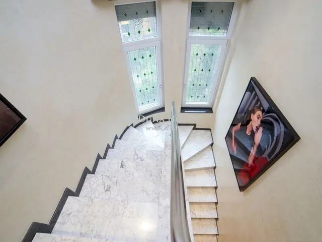 Eladó ház Budapest II. kerület 398 nm