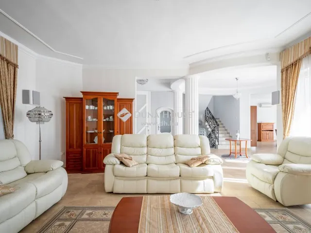 Eladó ház Budapest II. kerület 419 nm