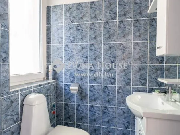 Eladó ház Budapest II. kerület 419 nm