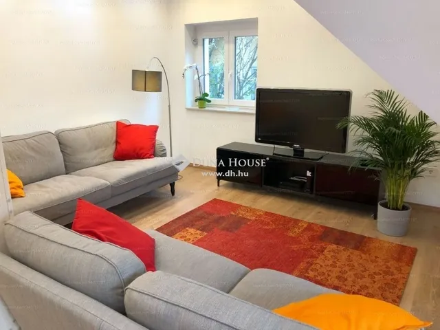 Eladó ház Budapest II. kerület 307 nm