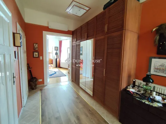 Eladó lakás Budapest VI. kerület, Nagykörúton kívüli terület 93 nm