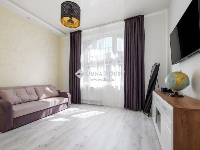 Eladó lakás Budapest VI. kerület, Nagykörúton belüli terület 88 nm