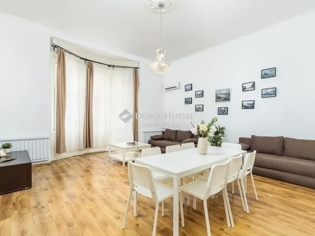 Eladó lakás Budapest VI. kerület, Nagykörúton kívüli terület 87 nm
