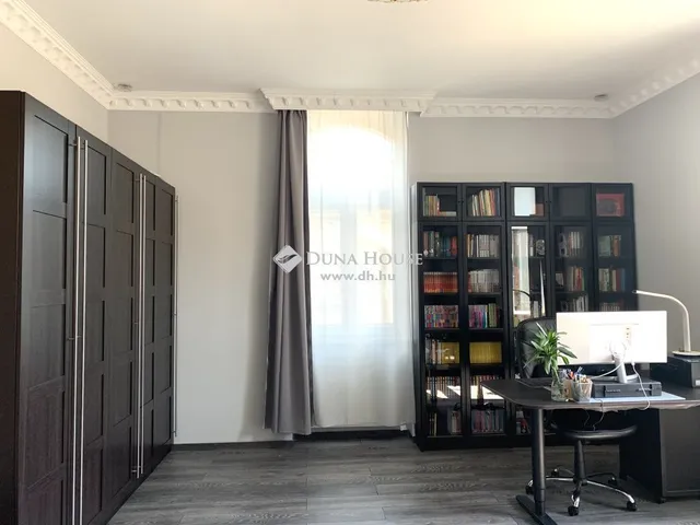 Eladó lakás Budapest VI. kerület, Nagykörúton belüli terület 99 nm