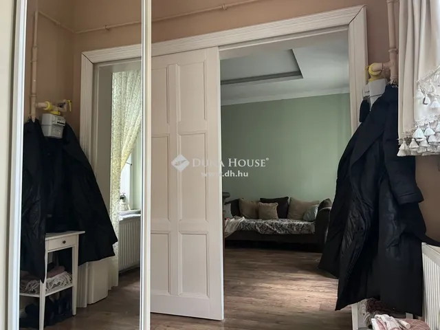 Eladó lakás Budapest V. kerület 76 nm