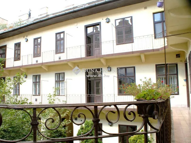 Eladó lakás Budapest VII. kerület 77 nm