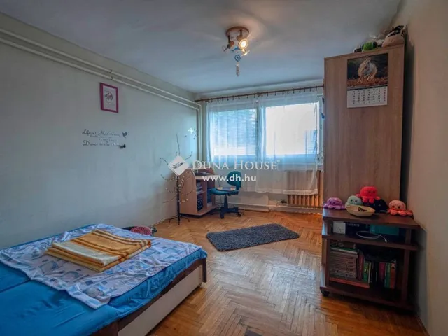 Eladó ház Budapest XX. kerület, Pacsirtatelep 200 nm