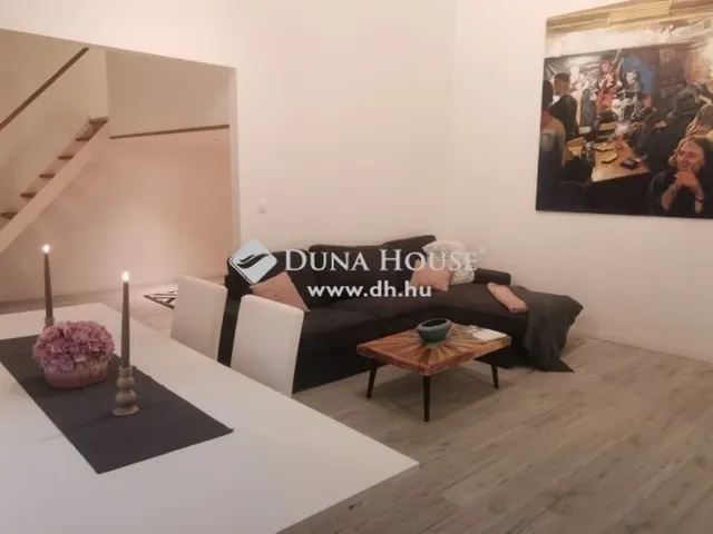 Eladó lakás Budapest VI. kerület 89 nm