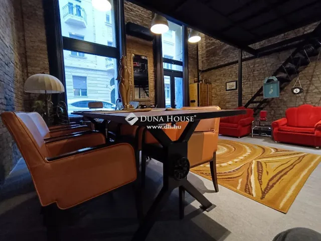 Eladó kereskedelmi és ipari ingatlan Budapest VIII. kerület, Józsefváros 106 nm