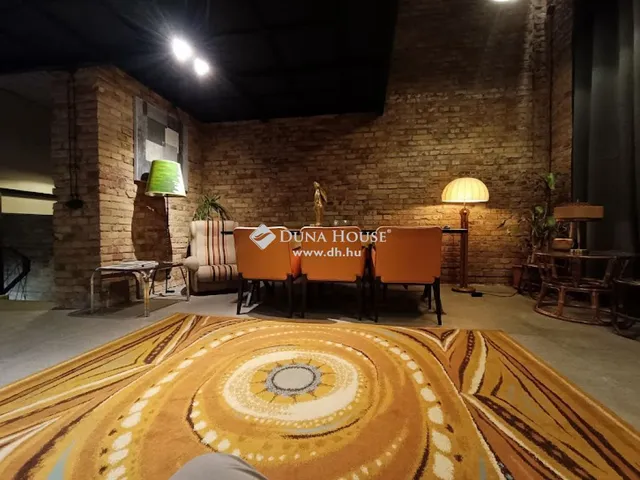 Eladó kereskedelmi és ipari ingatlan Budapest VIII. kerület, Józsefváros 106 nm