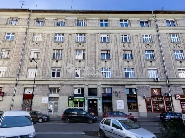Eladó lakás Budapest VIII. kerület, Józsefváros 109 nm