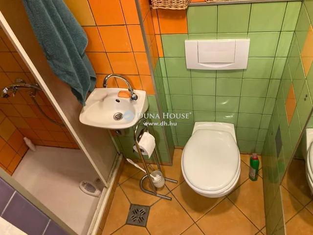 Eladó lakás Budapest VIII. kerület, Józsefváros 100 nm