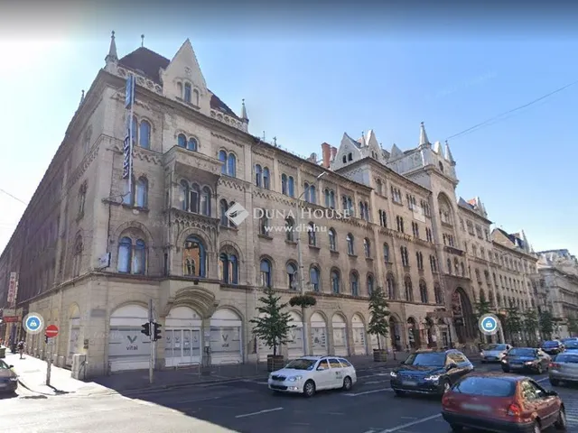 Eladó lakás Budapest VIII. kerület, Józsefváros 100 nm