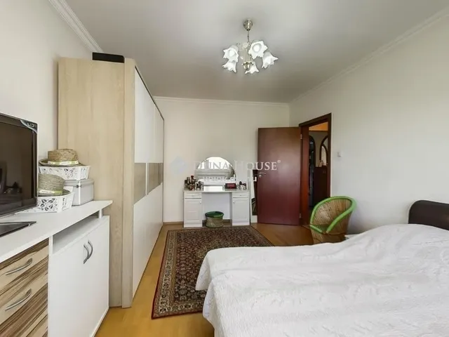 Eladó lakás Budapest VIII. kerület, Kerepesdűlő 159 nm