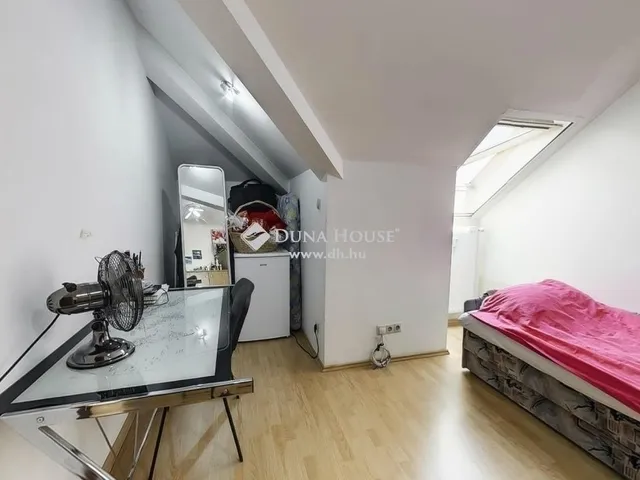 Eladó lakás Budapest VIII. kerület, Kerepesdűlő 159 nm