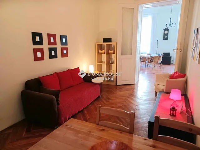 Eladó lakás Budapest VI. kerület, Nagykörúton belüli terület 115 nm