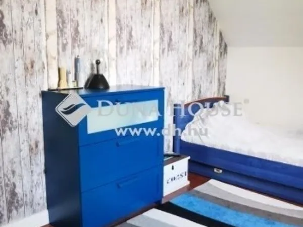 Eladó ház Budapest XVIII. kerület 295 nm