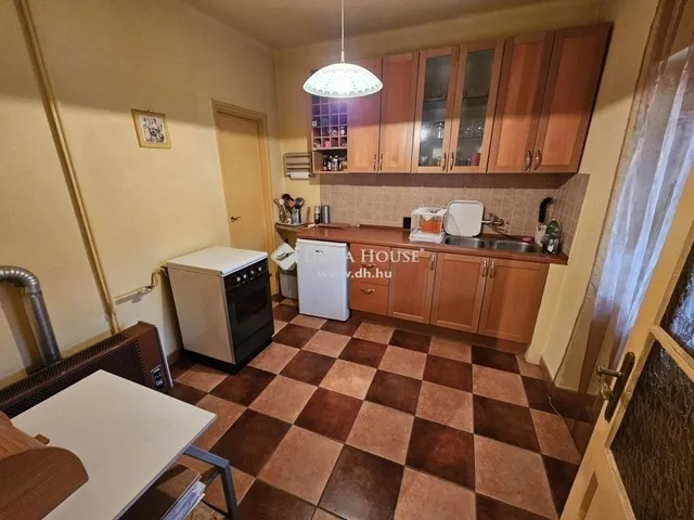 Eladó ház Vecsés 226 nm