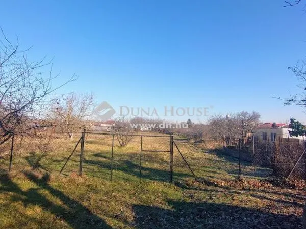Eladó kereskedelmi és ipari ingatlan Budapest XVII. kerület, Rákoshegy 1740 nm