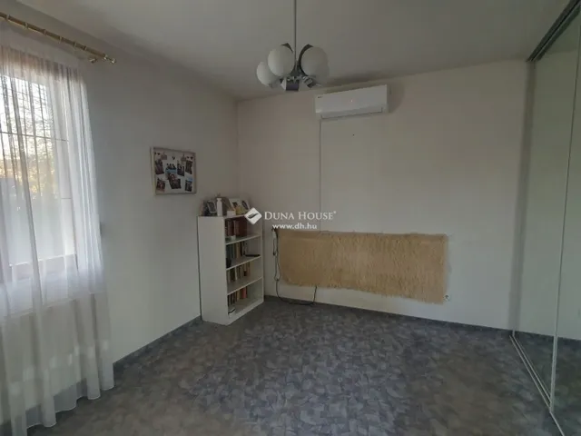 Eladó ház Budapest XVII. kerület, Rákoscsaba 373 nm