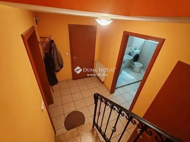 Eladó ház Budapest XVII. kerület, Szárazhegy 196 nm