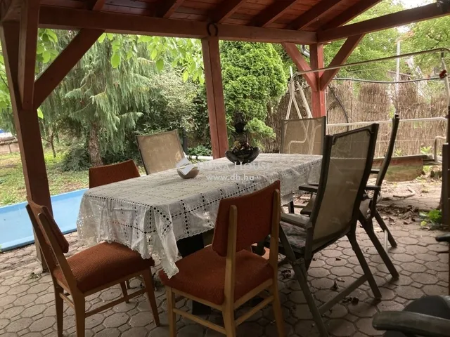 Eladó ház Budapest XVI. kerület 281 nm