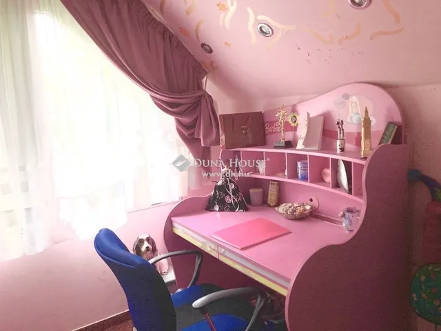 Eladó ház Budapest XVI. kerület 281 nm