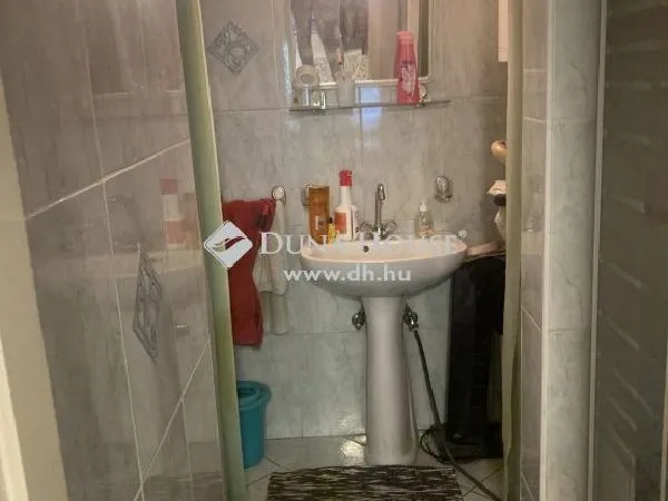 Eladó ház Budapest XVI. kerület 281 nm