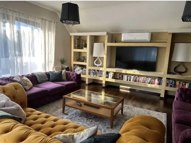 Eladó ház Budapest XVI. kerület 290 nm