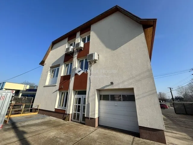 Eladó kereskedelmi és ipari ingatlan Budapest XX. kerület, Pacsirtatelep 514 nm