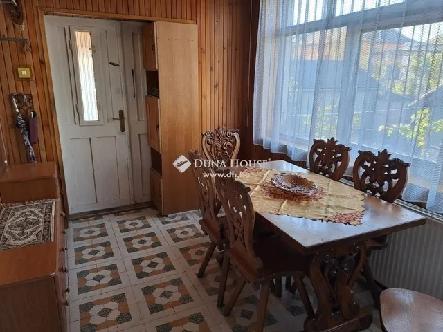 Eladó ház Budapest XXI. kerület 305 nm