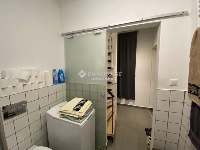 Eladó lakás Budapest V. kerület, Lipótváros 17 nm