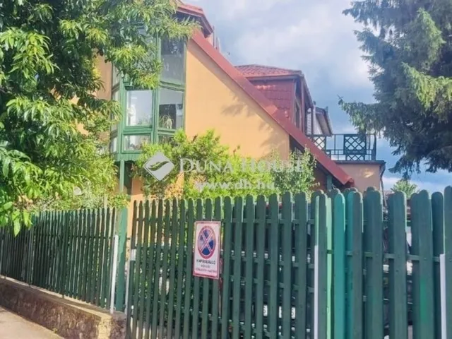 Eladó ház Budapest X. kerület, Óhegy 220 nm