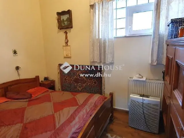 Eladó ház Budapest XV. kerület 170 nm