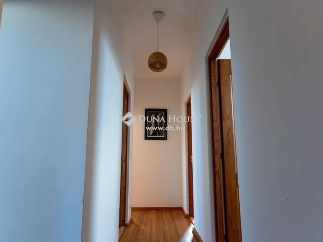 Eladó ház Szentendre 135 nm