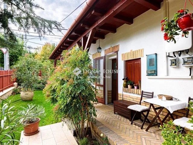 Eladó ház Pilisszentkereszt 105 nm