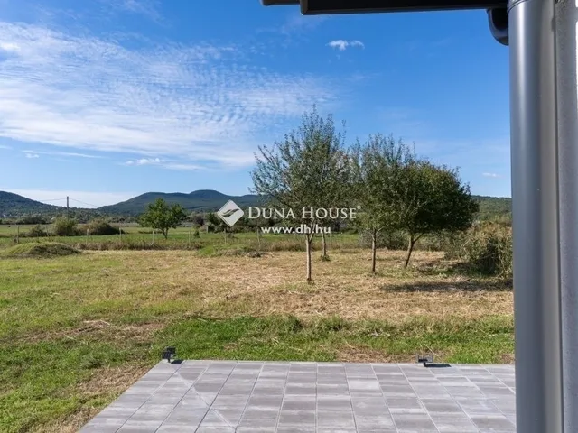 Eladó ház Pomáz 243 nm