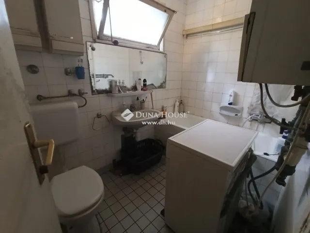 Eladó lakás Budapest XII. kerület, Németvölgy 145 nm