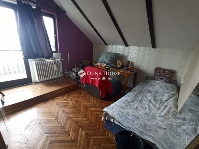 Eladó lakás Budapest XII. kerület, Németvölgy 145 nm