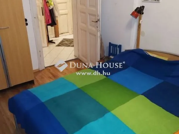 Eladó lakás Budapest VIII. kerület 100 nm