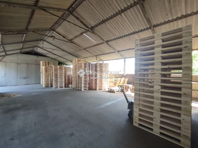 Eladó kereskedelmi és ipari ingatlan Nagykőrös 1000 nm