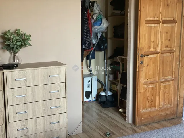 Eladó ház Százhalombatta 336 nm