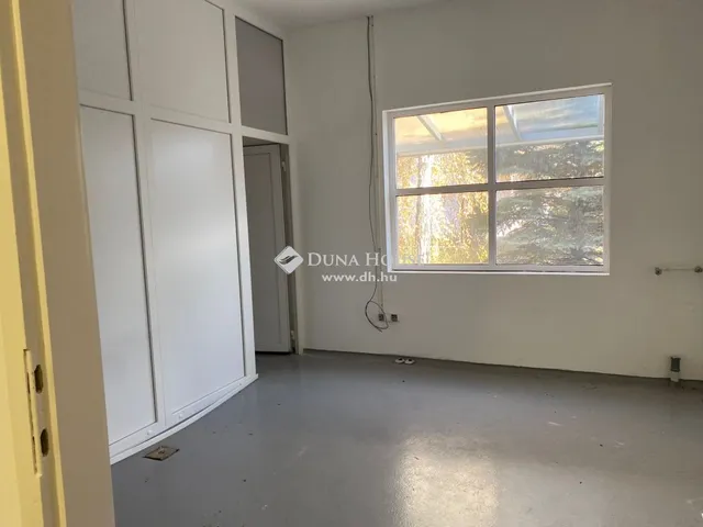 Eladó ház Sződliget 411 nm