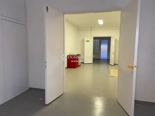 Eladó ház Sződliget 411 nm