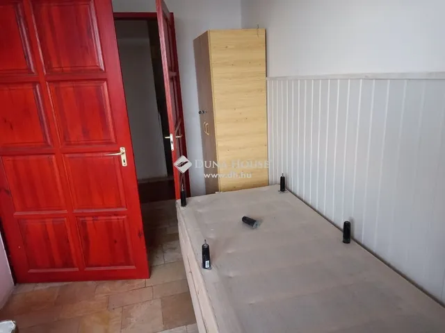 Eladó kereskedelmi és ipari ingatlan Dunaharaszti 489 nm