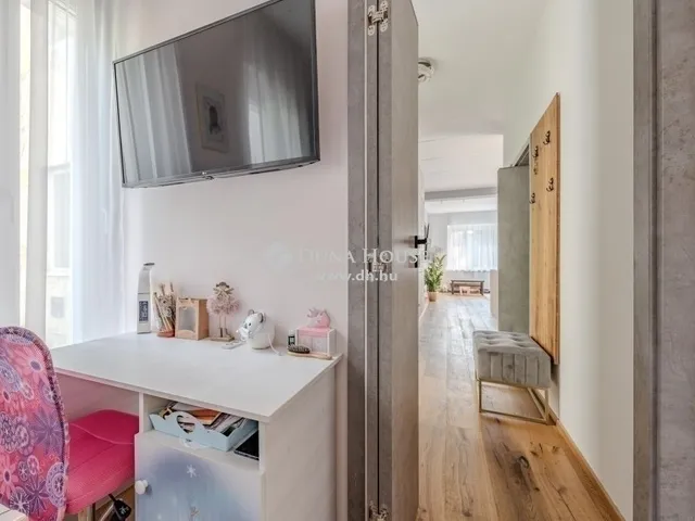 Eladó lakás Budapest XIV. kerület, Herminamező 88 nm
